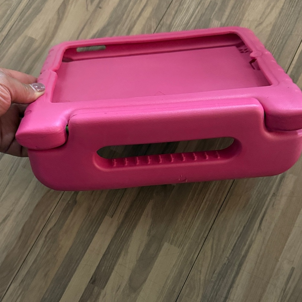 Pink Tablet Protective Case - Picture 2 of 4